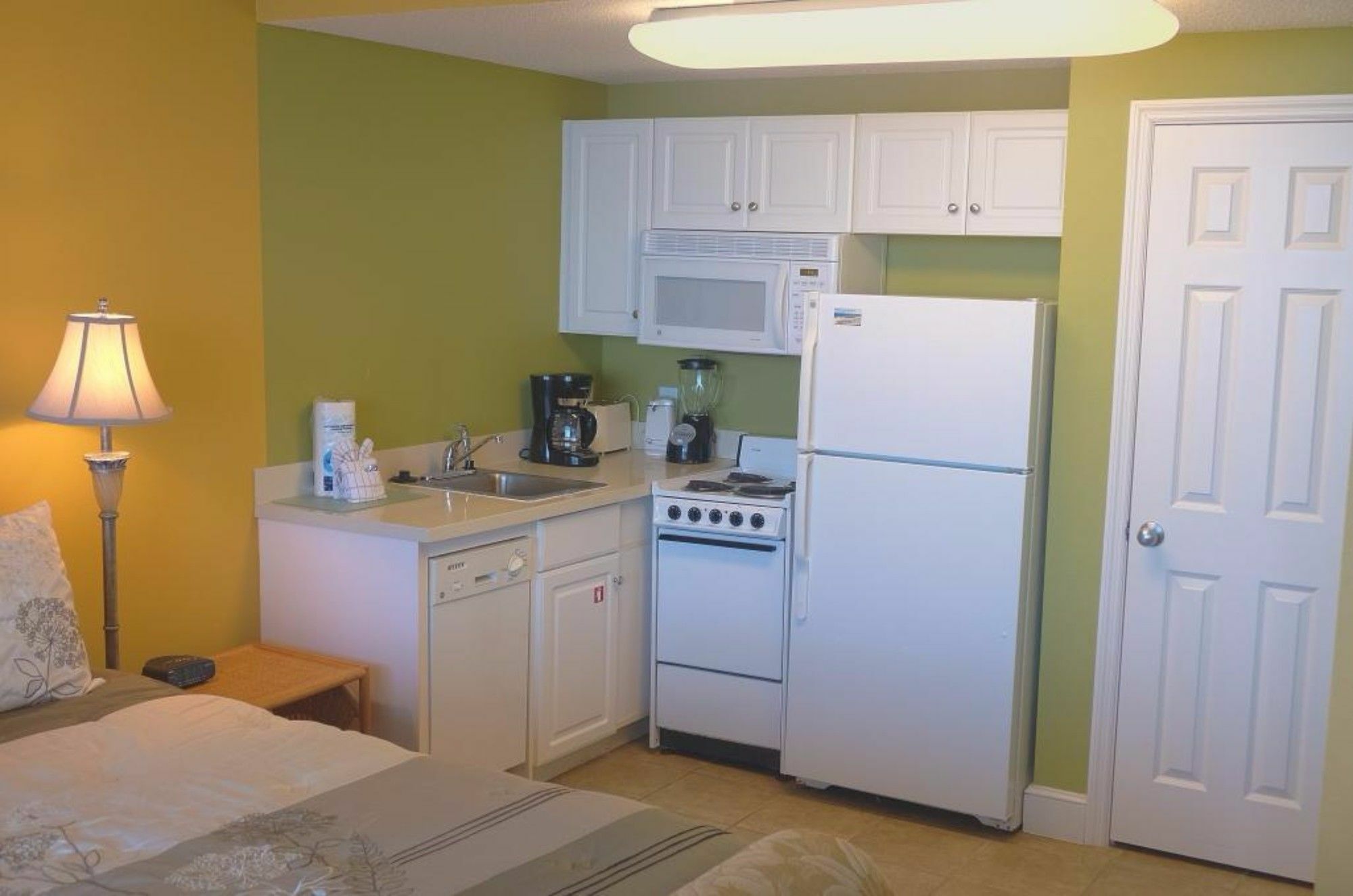 Majestic By Royal American Getaways 3*