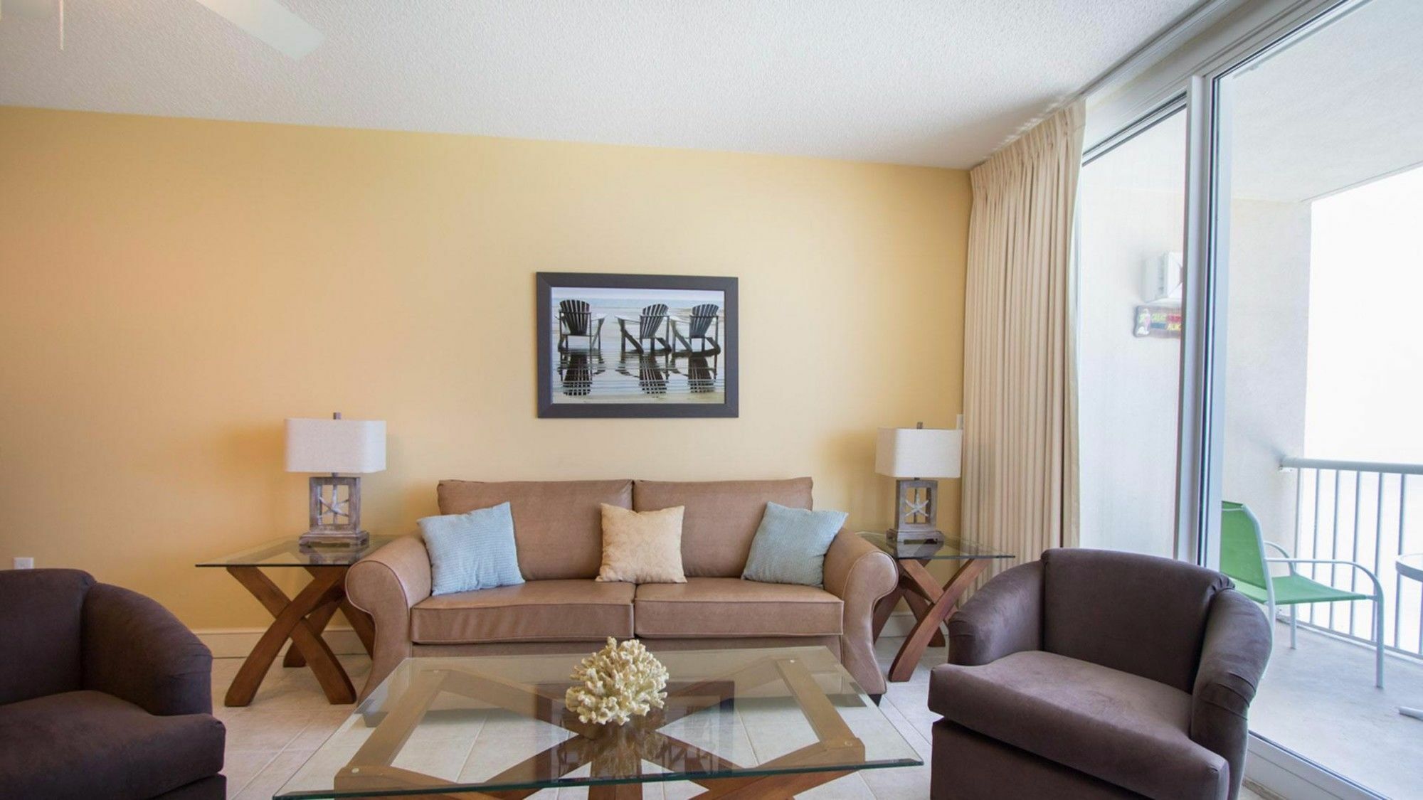 Hotel Majestic By Royal American Getaways Panama City Beach