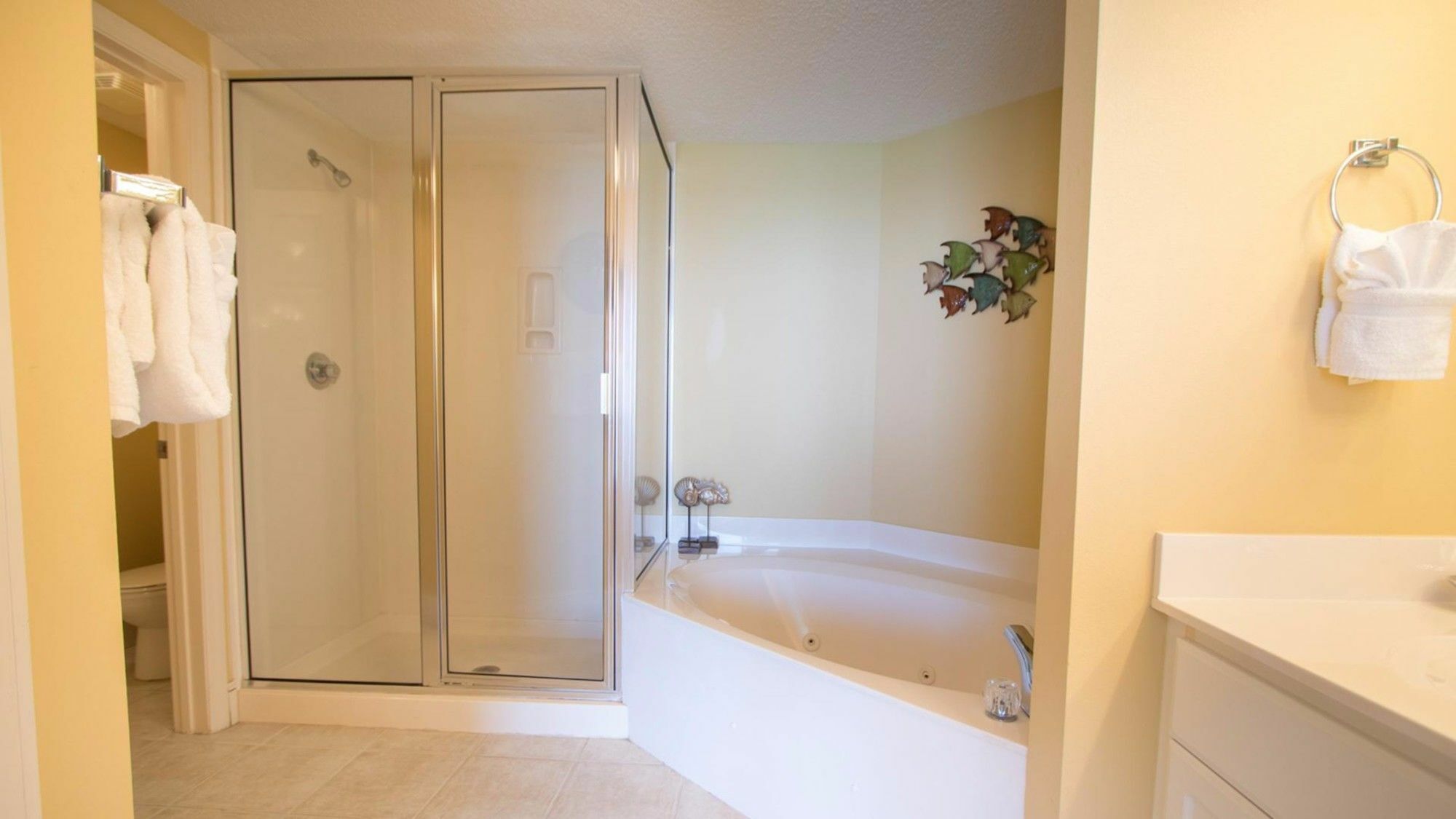 Hotel Majestic By Royal American Getaways Panama City Beach