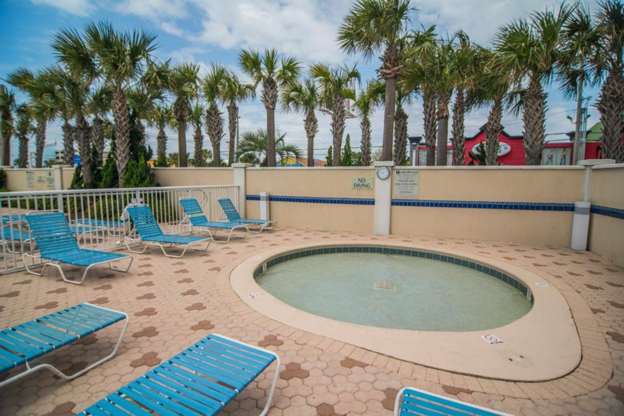 Majestic By Royal American Getaways Panama City Beach