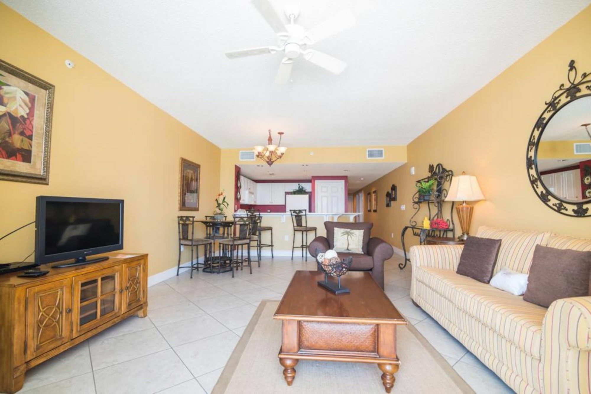 Hotel Majestic By Royal American Getaways Panama City Beach