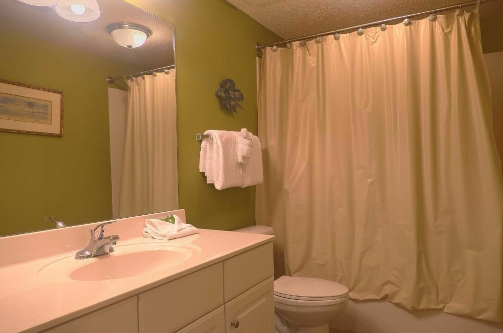 Hotel Majestic By Royal American Getaways Panama City Beach